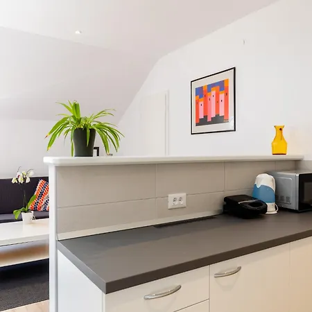 Katarina - Two-bedroom 4 Adults - Izme U Ribnjaka Street No 1 - #1 Apartment